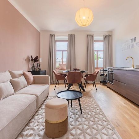 סנט פולטן City Lounge Appartement Am Hauptbahnhof מראה חיצוני תמונה