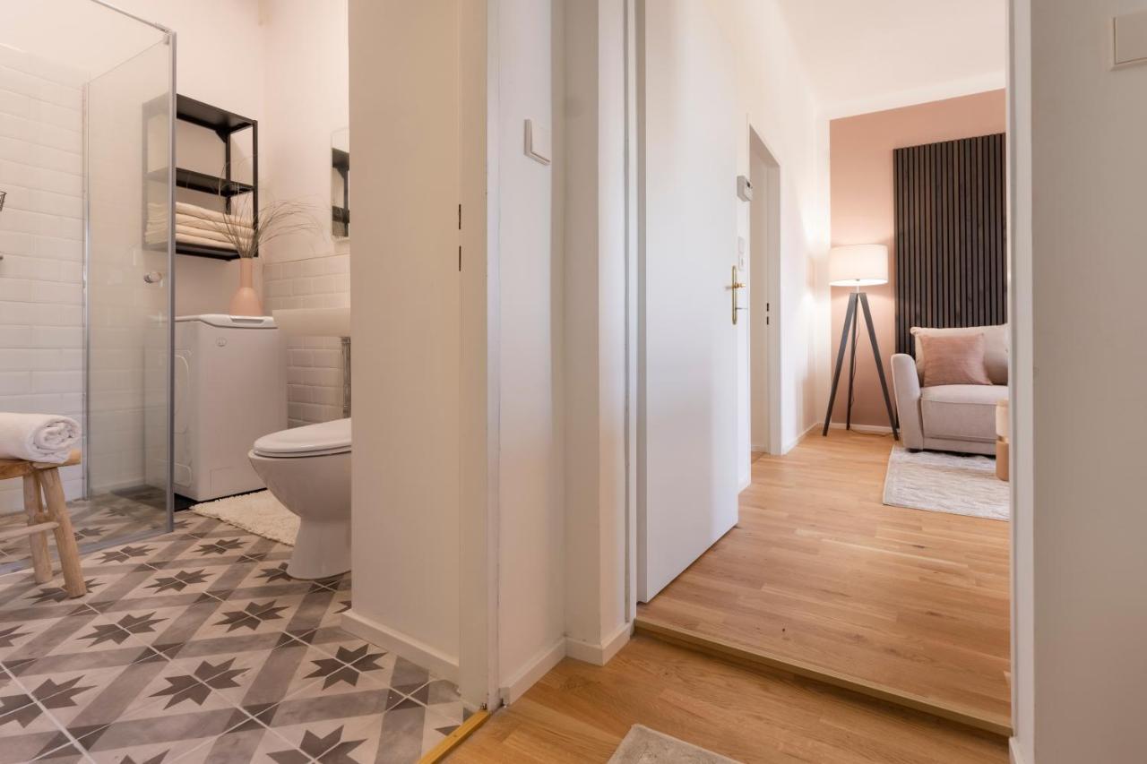 סנט פולטן City Lounge Appartement Am Hauptbahnhof מראה חיצוני תמונה