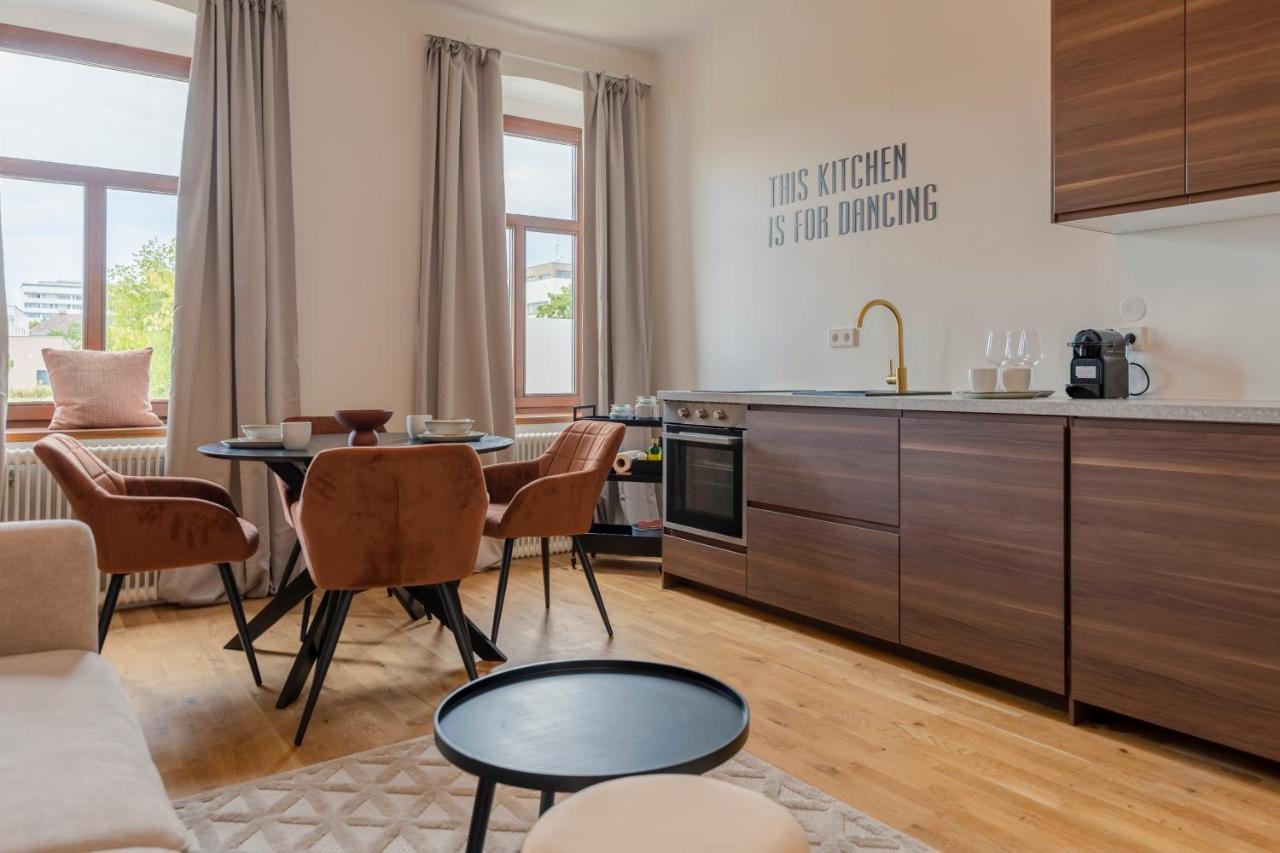 סנט פולטן City Lounge Appartement Am Hauptbahnhof מראה חיצוני תמונה