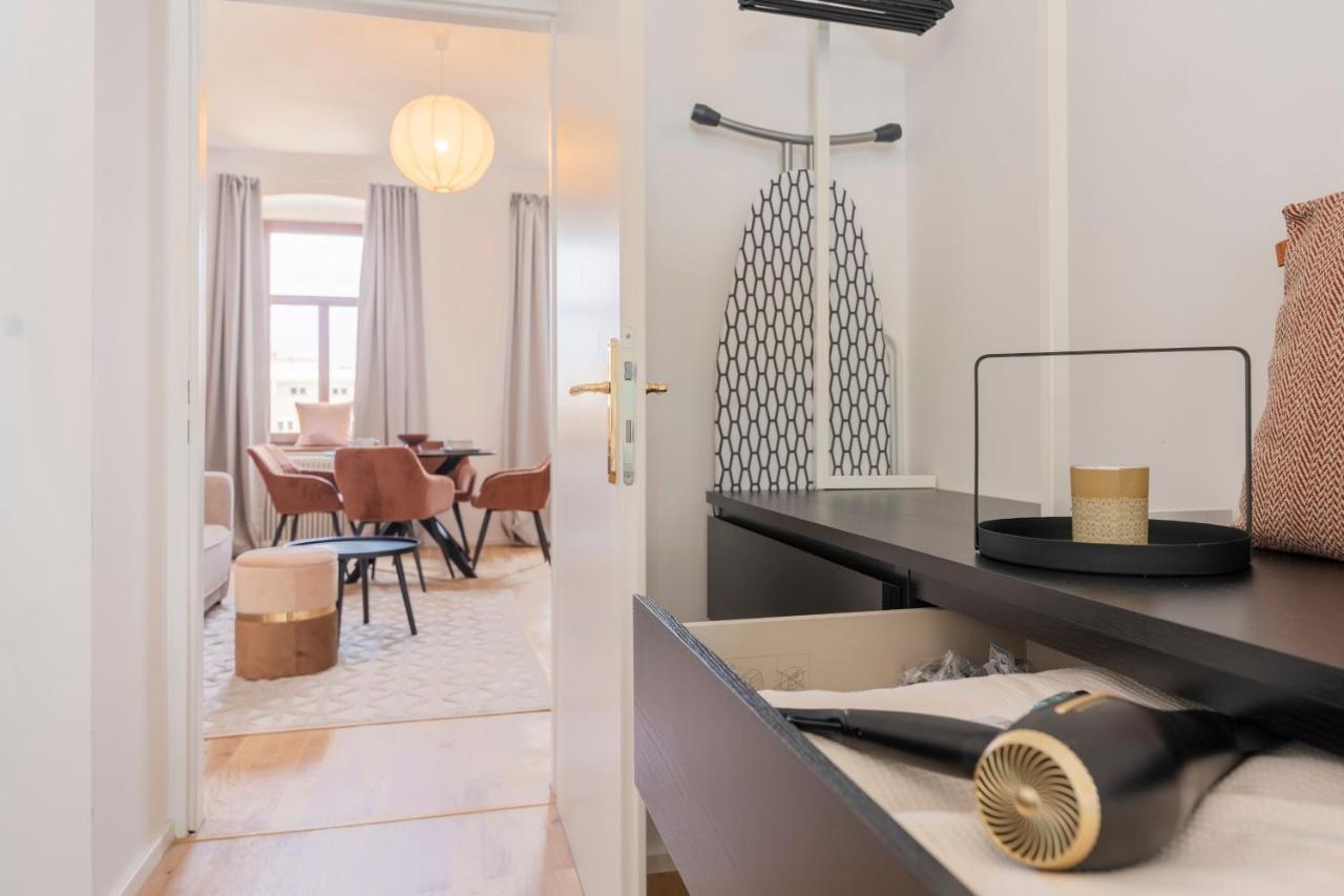 סנט פולטן City Lounge Appartement Am Hauptbahnhof מראה חיצוני תמונה